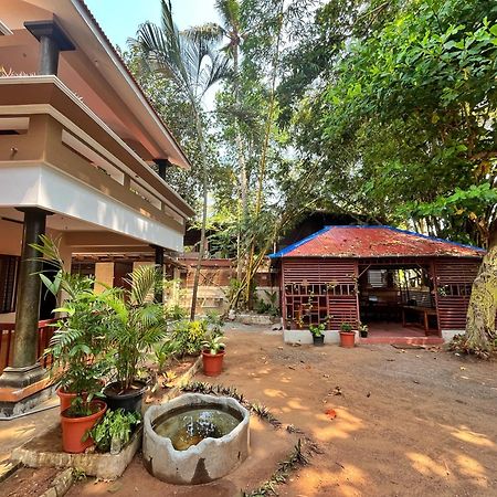 Bava Beach Resort & Retreat Center Варкала Екстер'єр фото