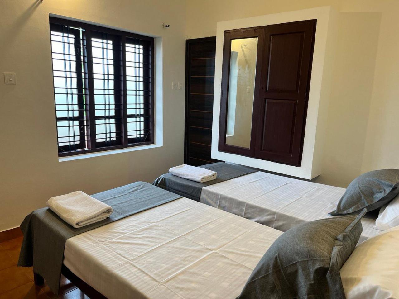 Bava Beach Resort & Retreat Center Варкала Екстер'єр фото