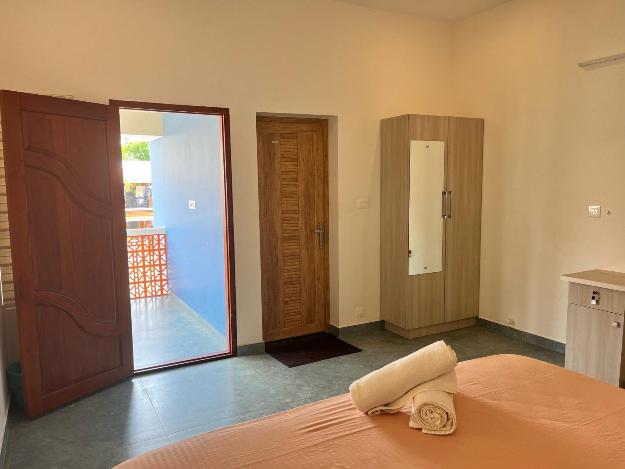 Bava Beach Resort & Retreat Center Варкала Екстер'єр фото