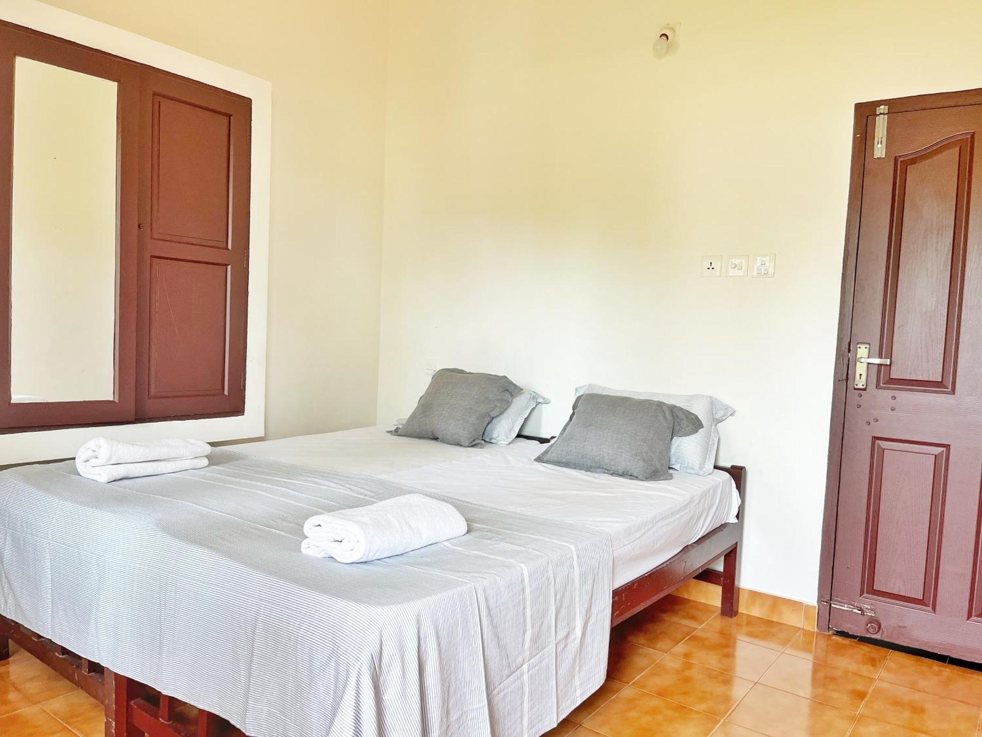 Bava Beach Resort & Retreat Center Варкала Екстер'єр фото